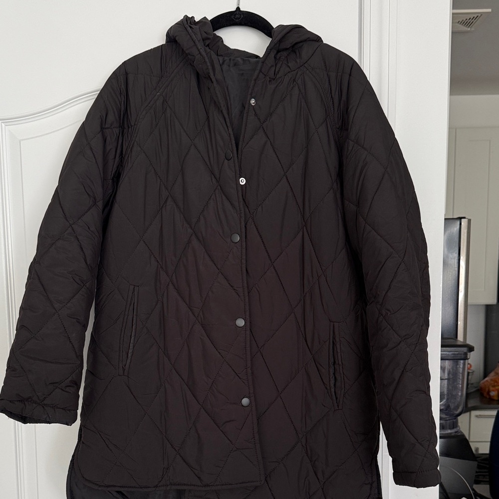 Amazon Black Quilted Women's Puffer Jacket